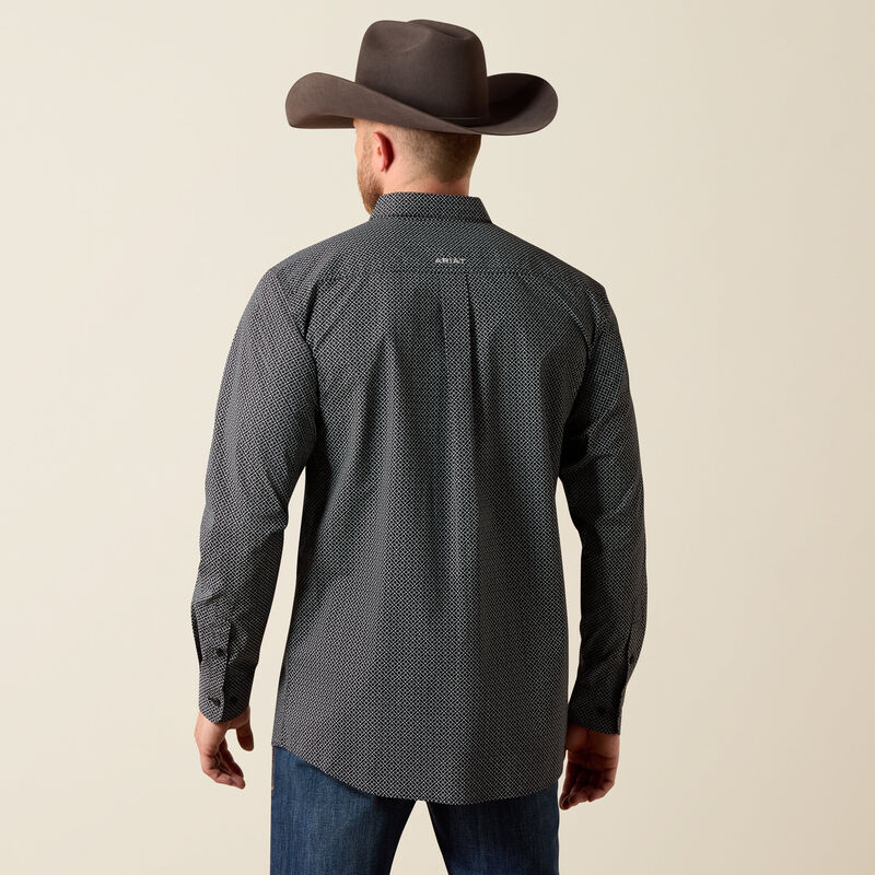 Men's Ariat Team Dariel Fitted Long Sleeve Shirt-Black Medallon Print/Black