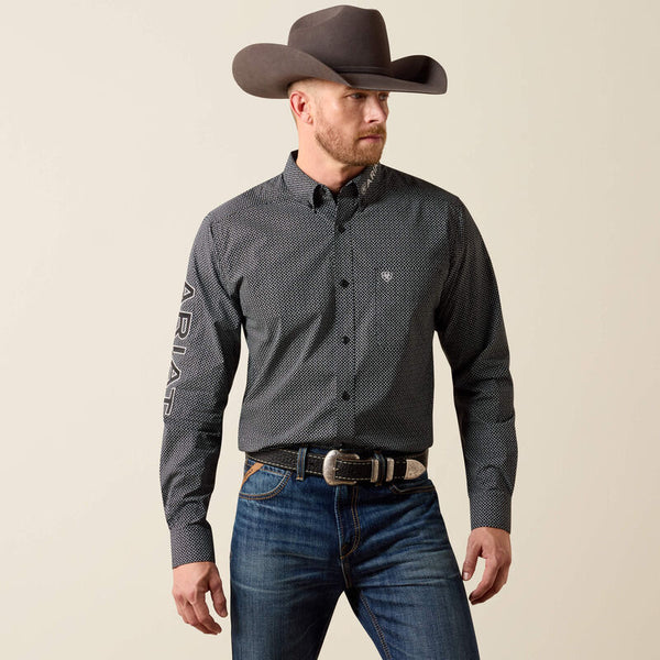 Men's Ariat Team Dariel Fitted Long Sleeve Shirt-Black Medallon Print/Black