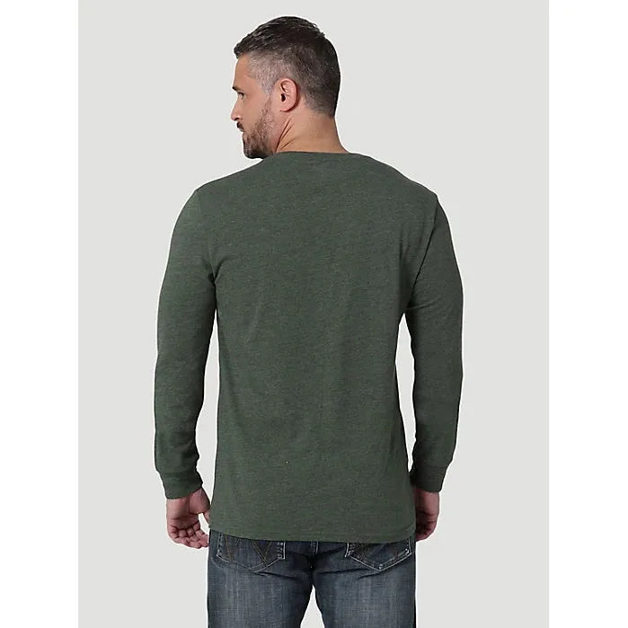 Men's Wrangler Long Sleeve Front Graphic T-Shirt in Black Forest Heather