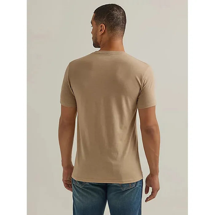 Men's Wrangler SHORT SLEEVE BISON GRAPHIC T-SHIRT IN TRENCHCOAT