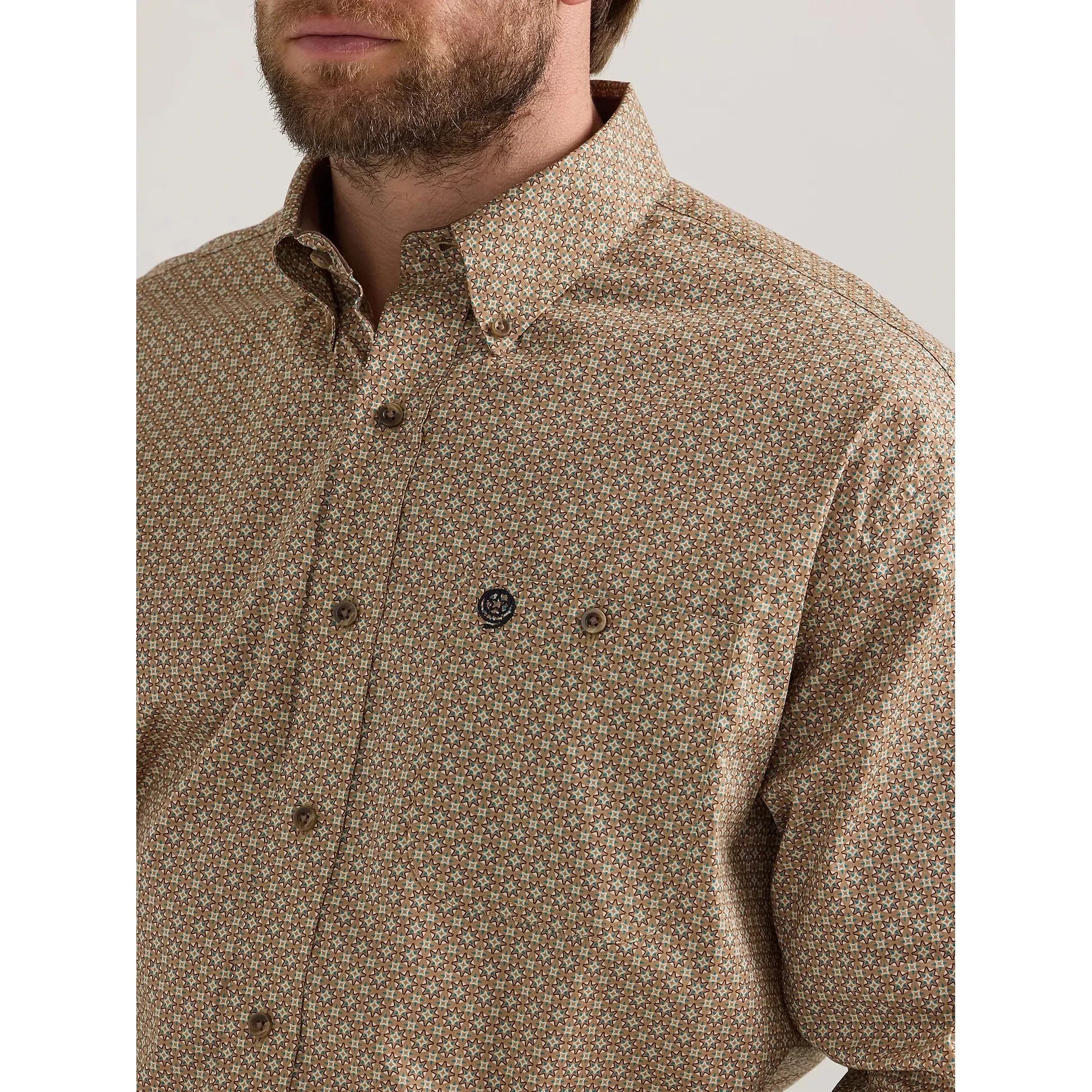 Men's Wrangler® George Strait™ Long Sleeve Button Down One Pocket Shirt in Brown Starburst