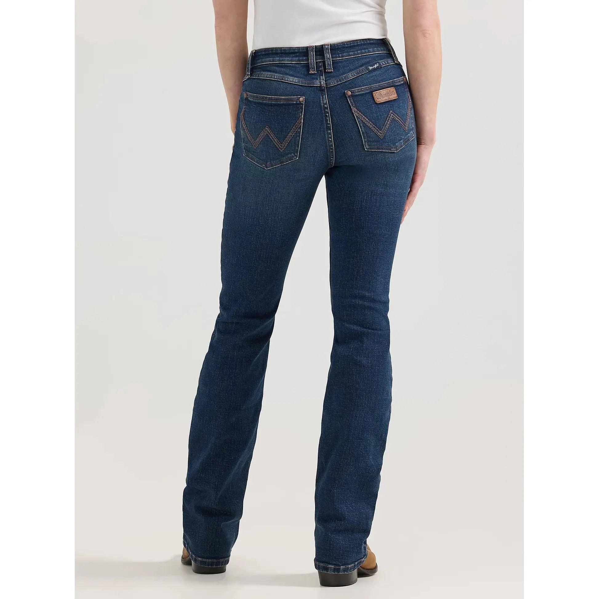 WOMEN'S WRANGLER RETRO® MAE MID RISE BOOTCUT JEAN IN JANE