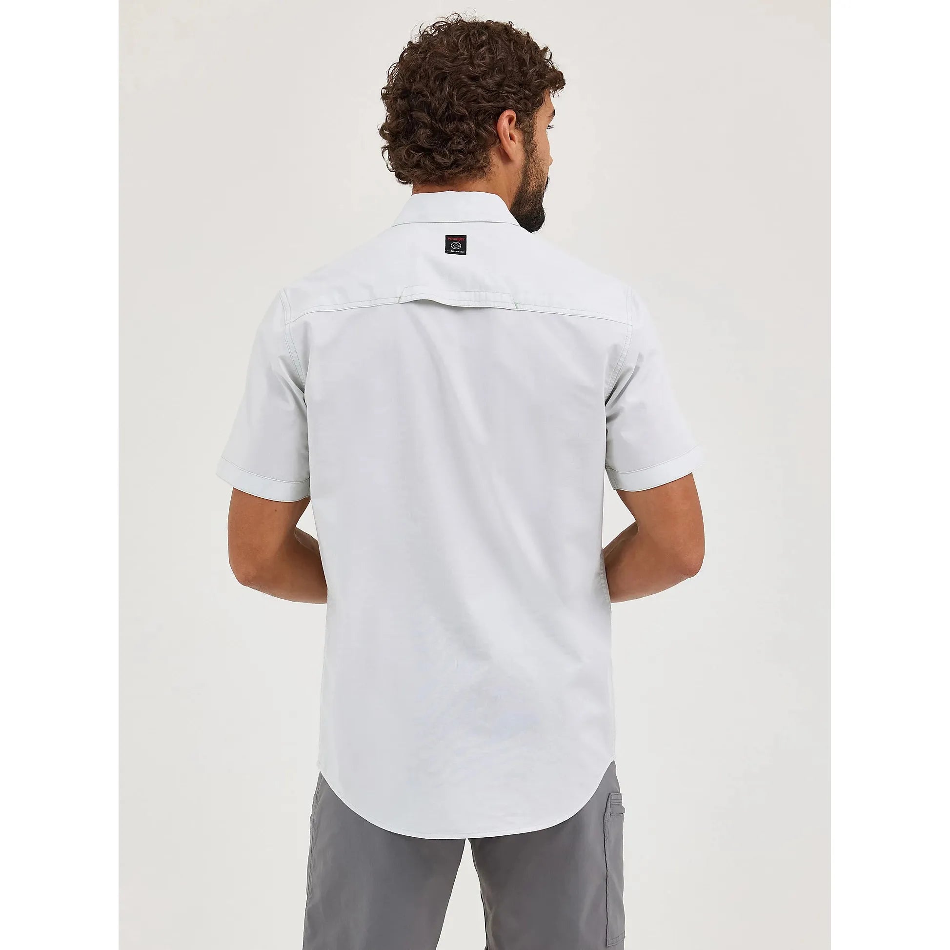 Men's Wrangler ATG Cedar Zip Pocket Shirt-Silt Green