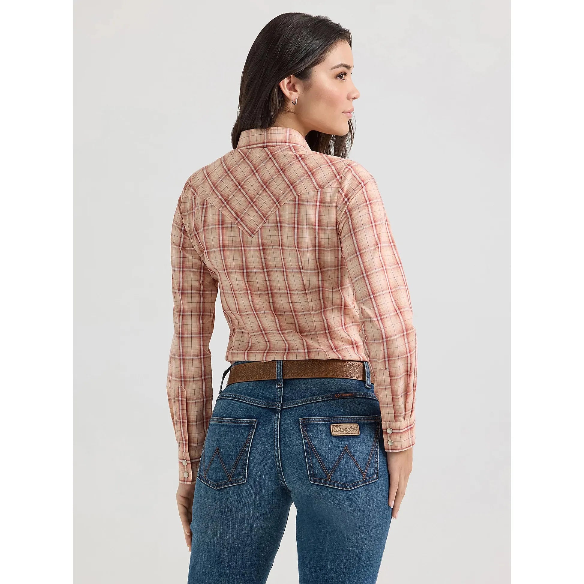 Women's Wrangler Essential Long Sleeve Plaid Western Snap Top-Peachy Keen