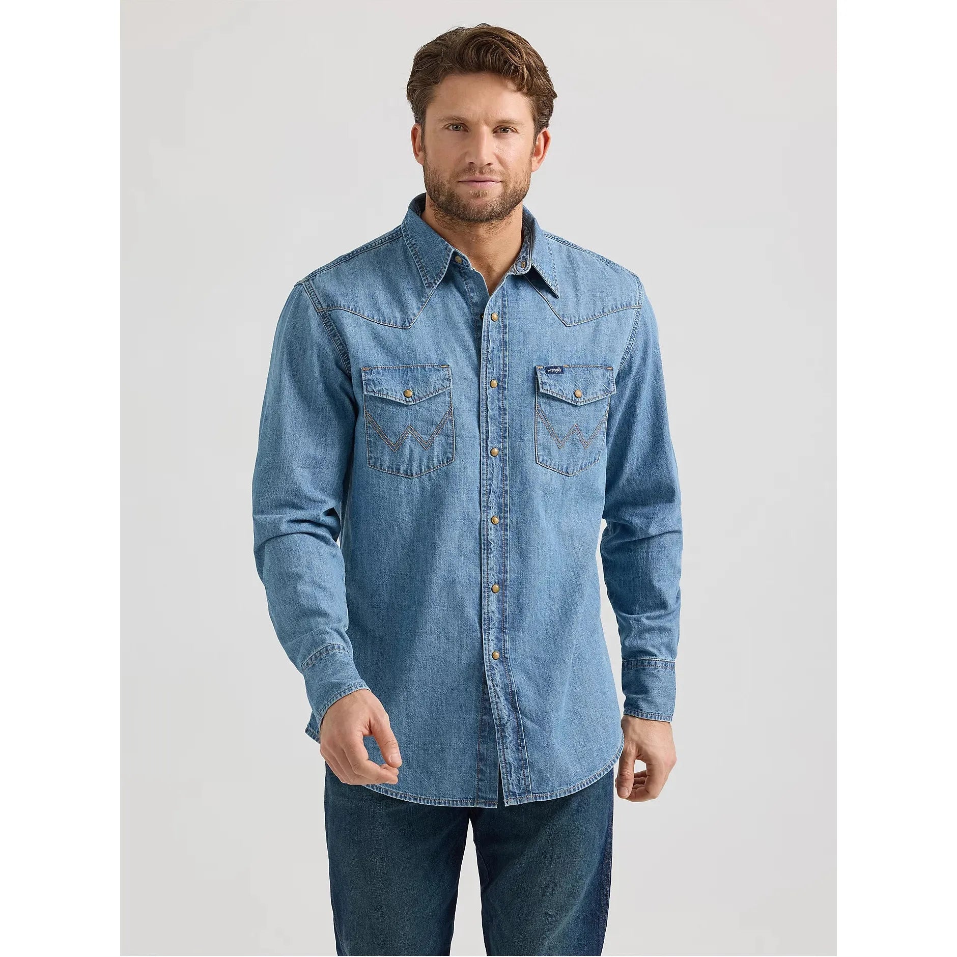 MEN'S WRANGLER® CLASSIC DENIM WESTERN SNAP SHIRT-LIGHT WASH