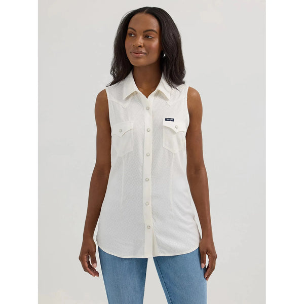 Women's Wrangler Retro®Textured Slim Western Snap Tank-White