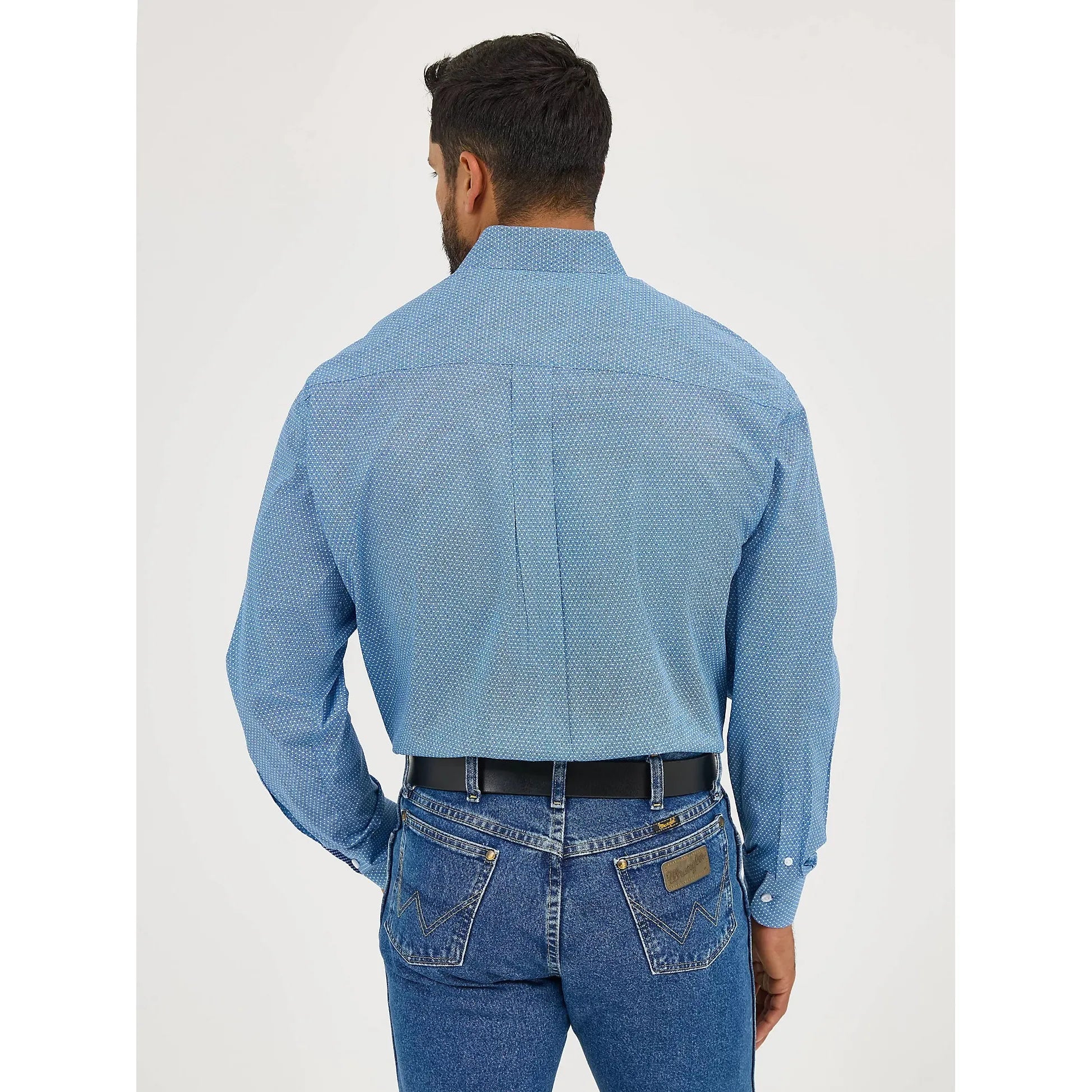 Men's Wrangler® George Strait™ Long Sleeve Button Down One Pocket Shirt in Dusty Blue Microdot