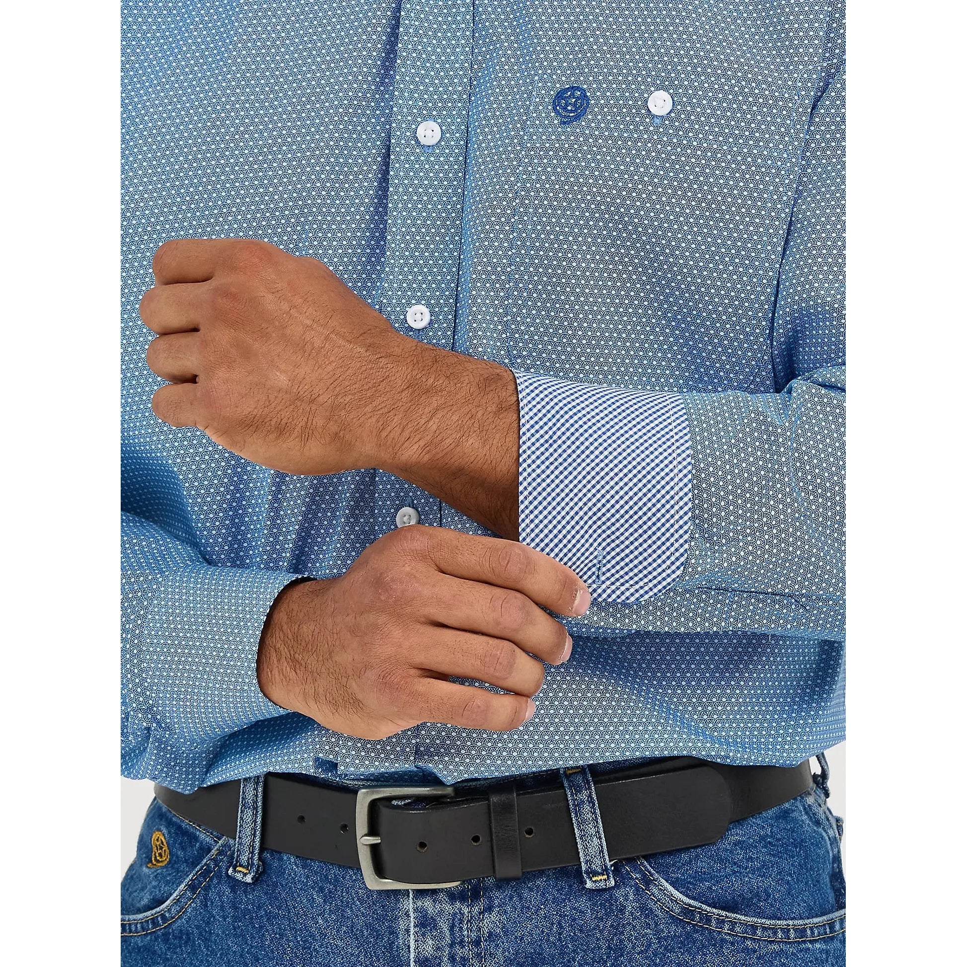 Men's Wrangler® George Strait™ Long Sleeve Button Down One Pocket Shirt in Dusty Blue Microdot