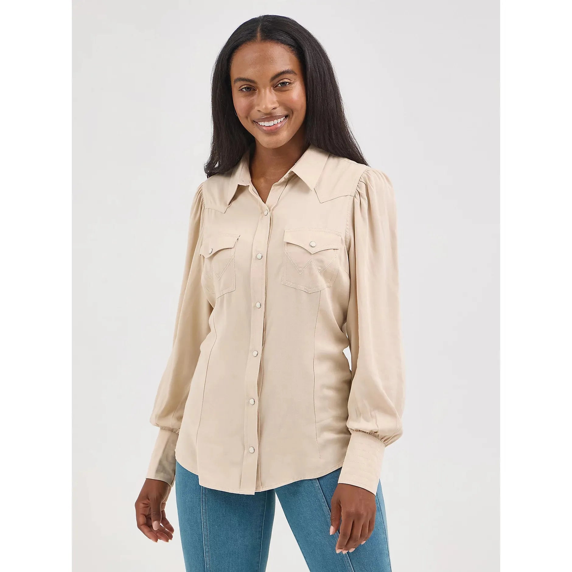 Women's Wrangler Poet Sleeve Western Shirt-Buff