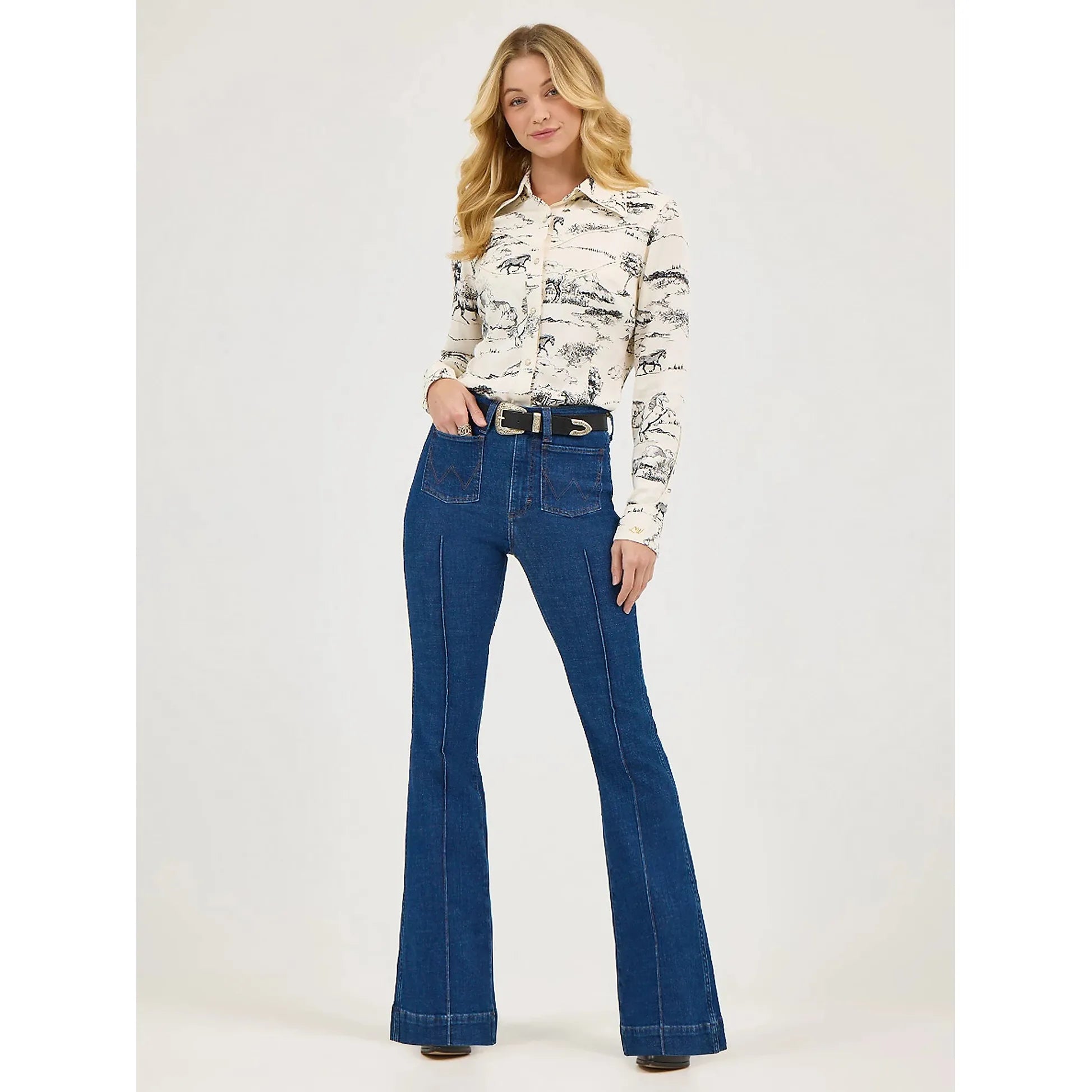 Women's Wrangler X Lainey Wilson Bare Back Flare Jeans