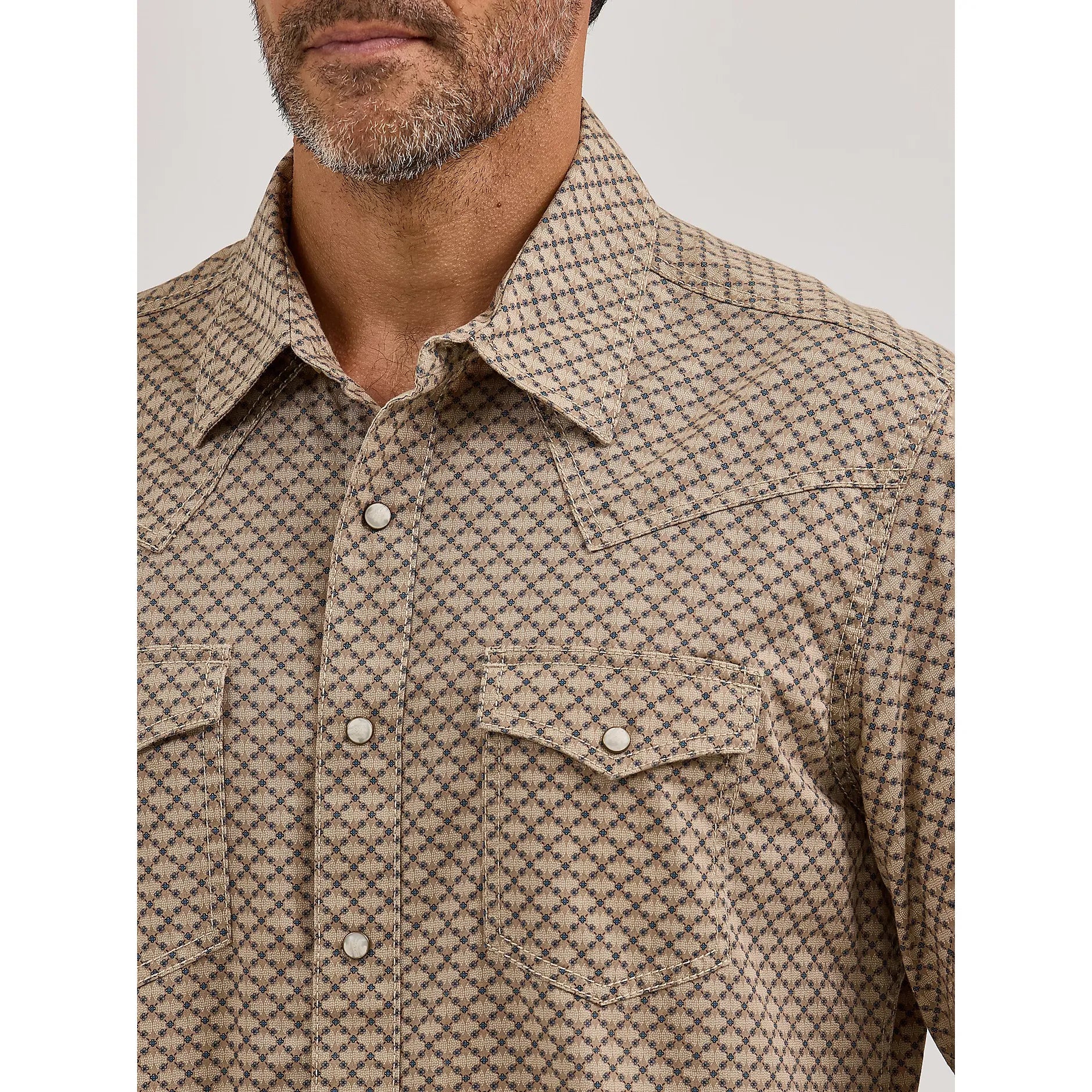Men's Wrangler Retro® Premium Long Sleeve Western Snap Printed Shirt-Scale Brown