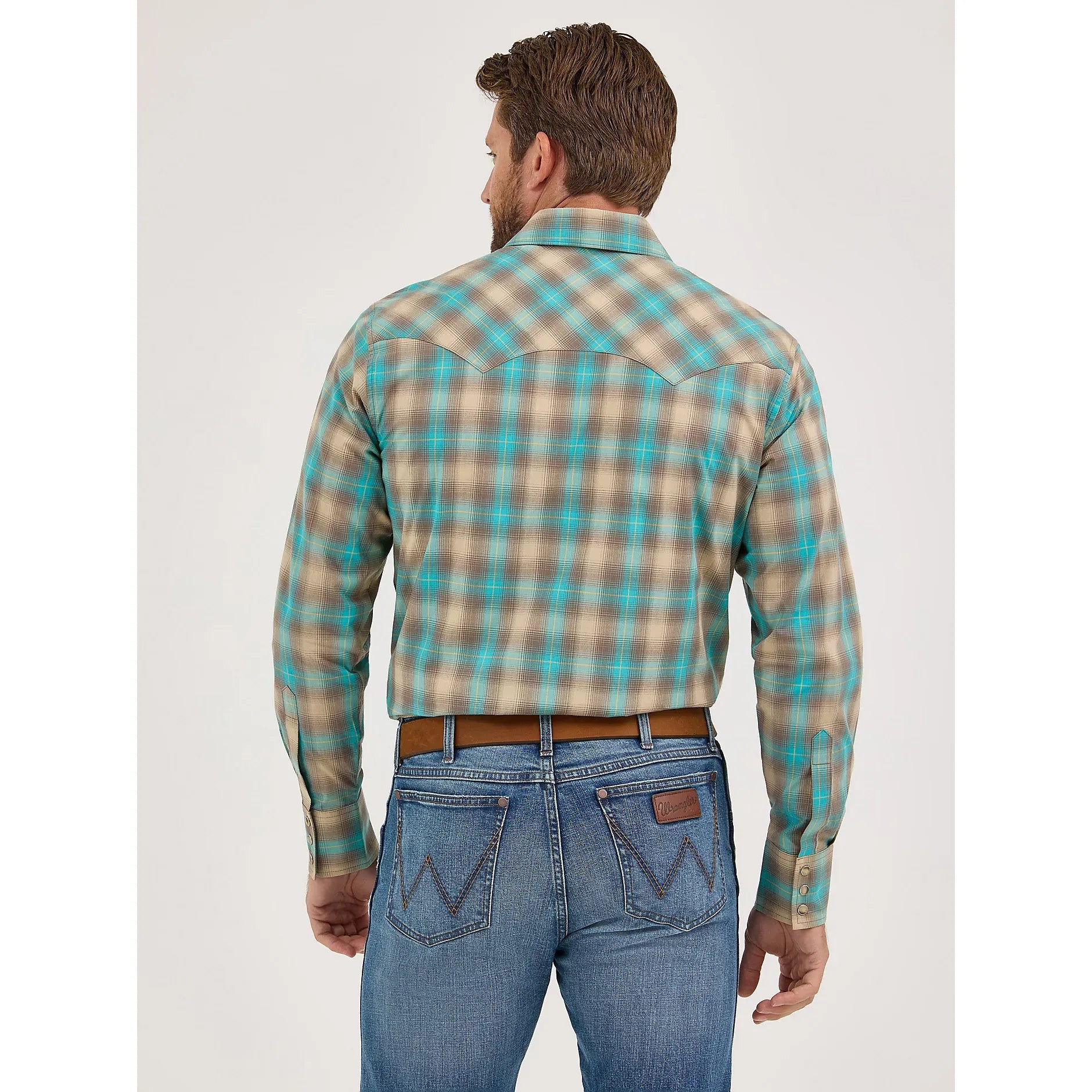 Men's Wrangler Retro® Long Sleeve Sawtooth Snap Pocket Western Shirt-Tan/Aqua