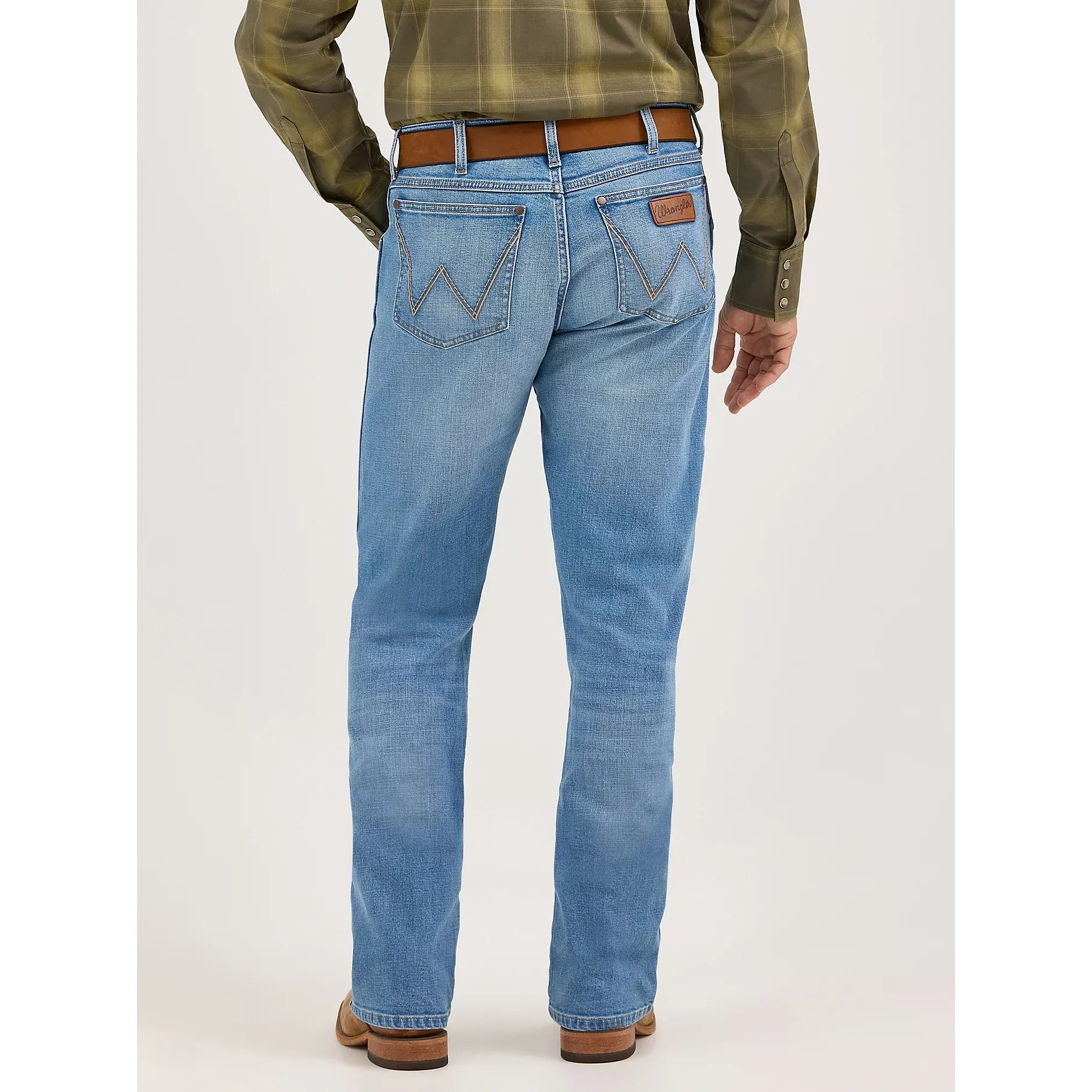 Men's Wrangler Retro® Slim Fit Bootcut Jean-Northbound