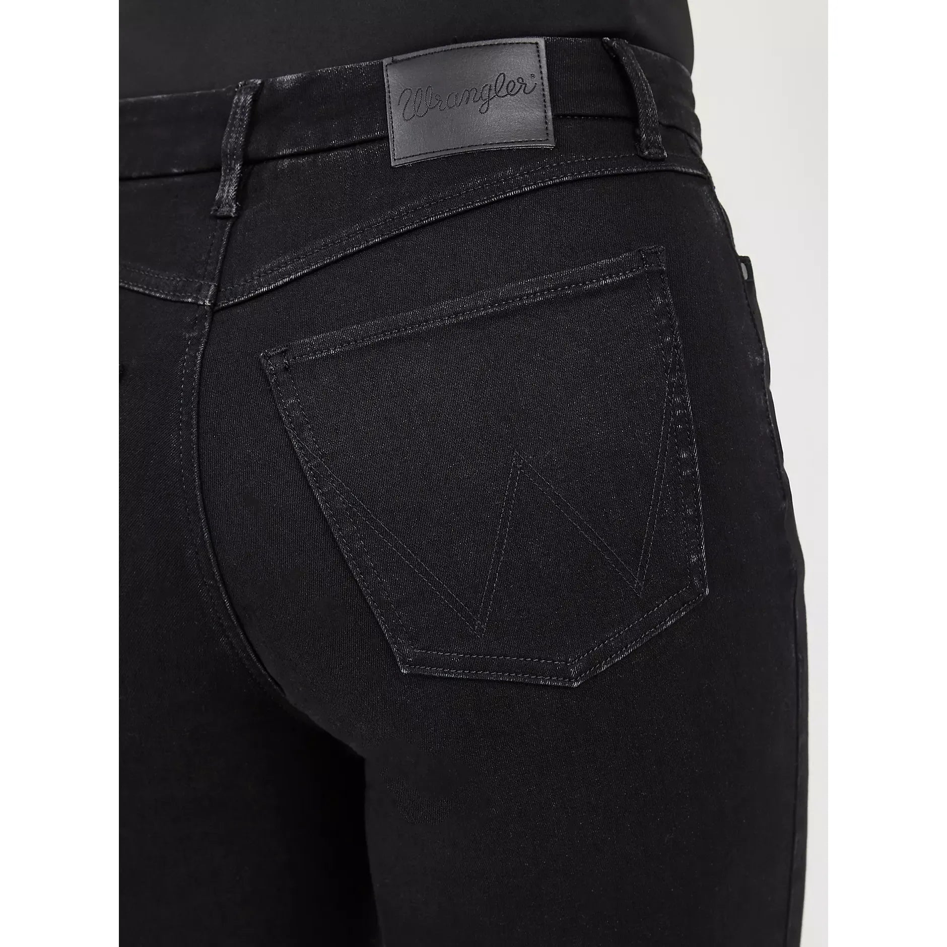 Women's Wrangler BESPOKE High Rise Bootcut Jean in Leighton - CWesternwear