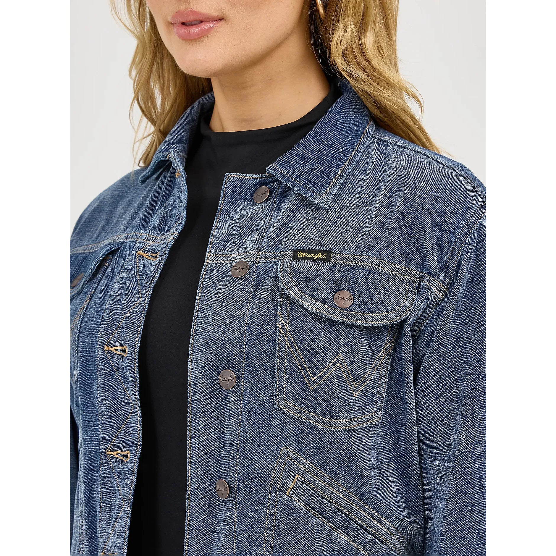 Women's Wrangler Airy Denim Jacket-Blue