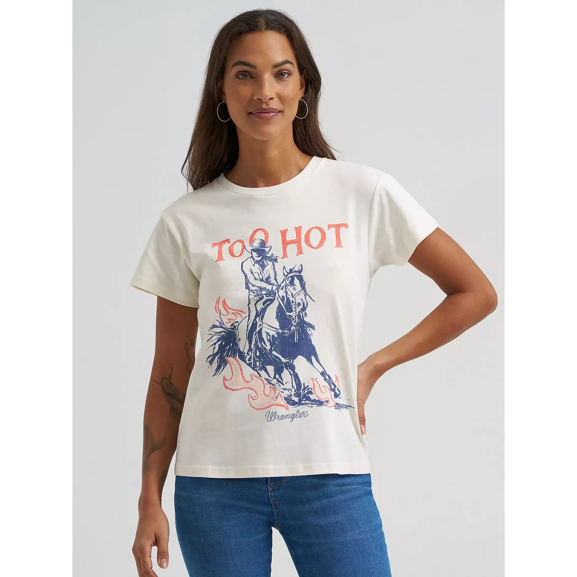 Women's Wrangler Too Hot Retro Regular Fit Tee-Egret - CWesternwear