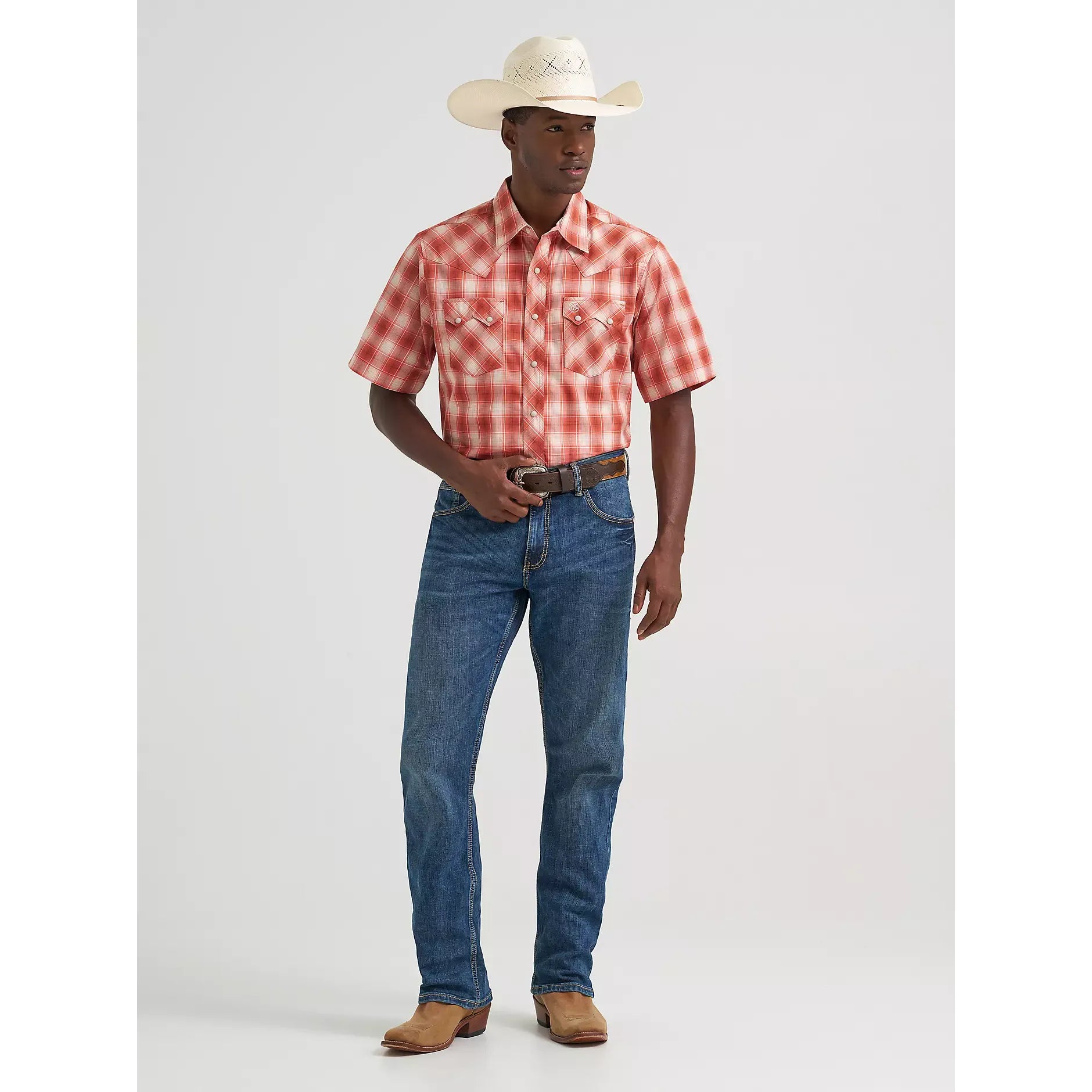 Men's Wrangler Retro Short Sleeve Sawtooth Pocket Western Snap Shirt-Burnt Orange - CWesternwear