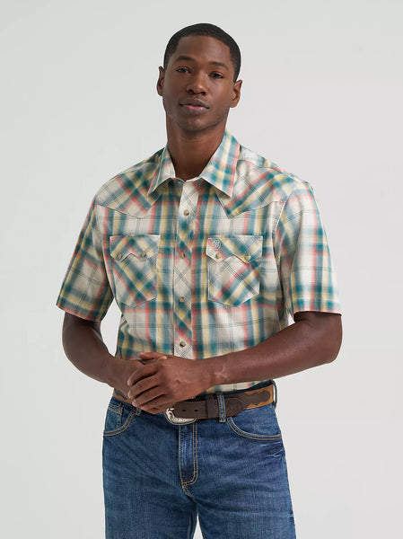 Men's Wrangler Retro Short Sleeve Sawtooth Pocket Western Snap Shirt-Grass