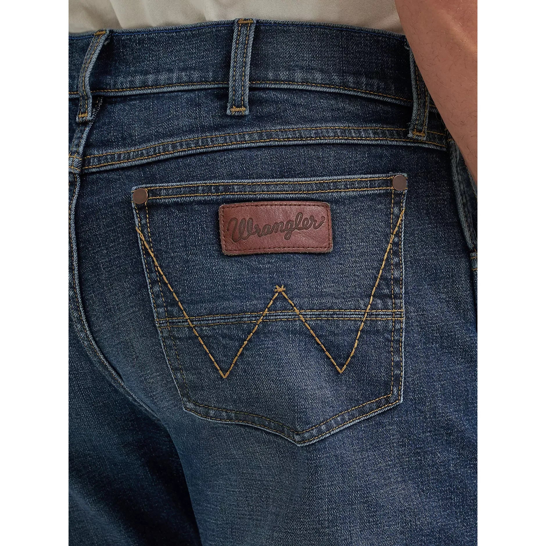 Men's Wrangler Retro® Slim Fit Bootcut Jean-Hoffman