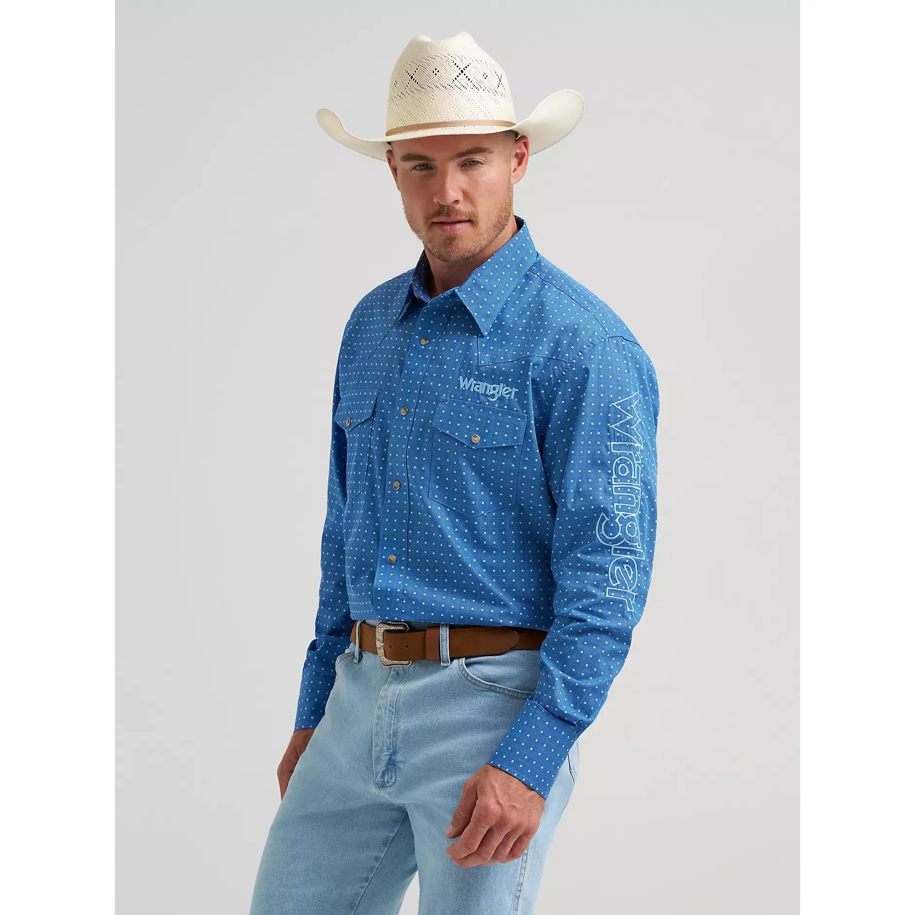 Men's Wrangler Logo Long Sleeve Western Snap Shirt-Dark Blue - CWesternwear