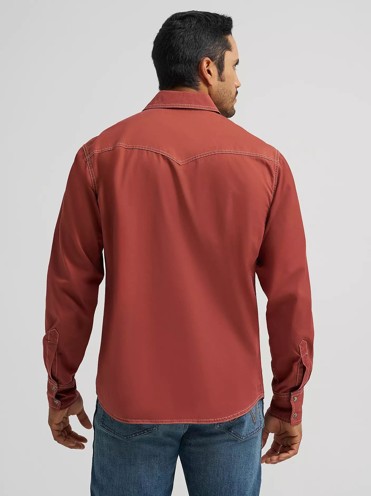 Men's Wrangler Retro Premium Long Sleeve Western Snap Solid Shirt-Clay Red