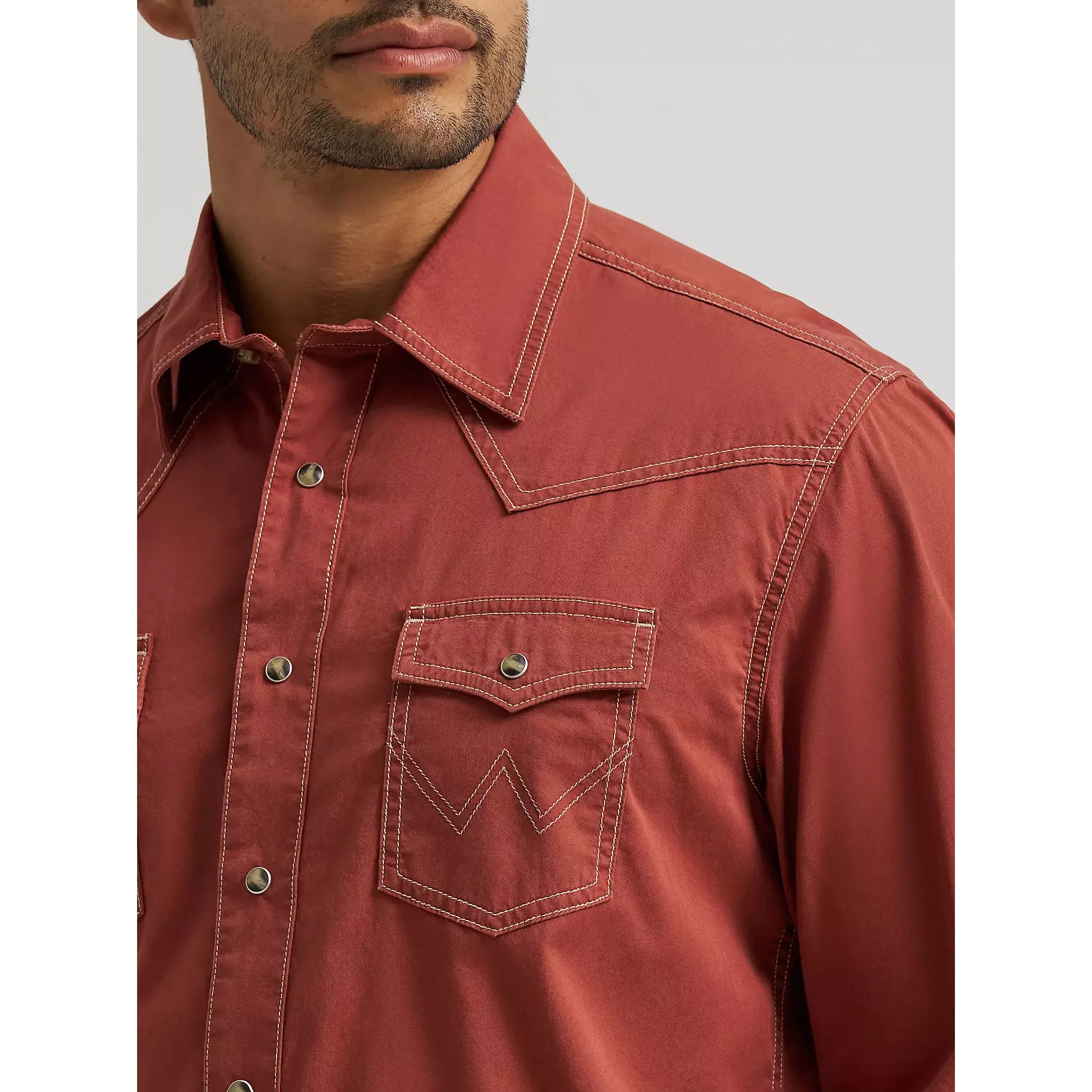 Men's Wrangler Retro Premium Long Sleeve Western Snap Solid Shirt-Clay Red