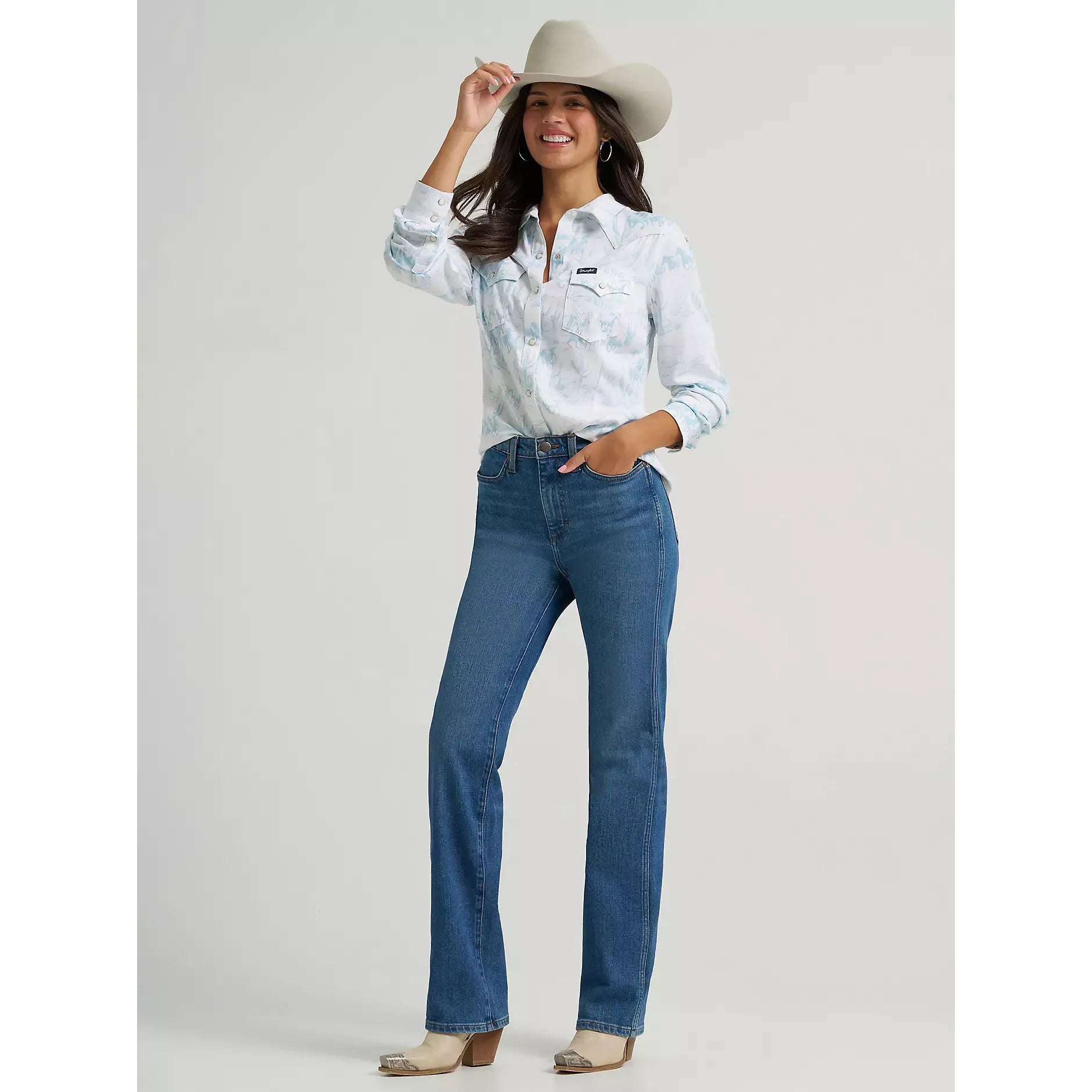 Women's Wrangler Country Toile Western Slim Snap Shirt-White
