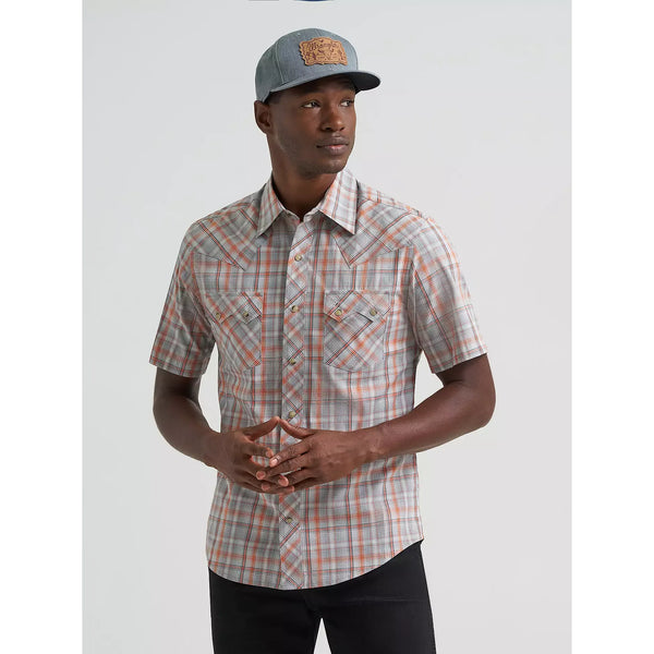 Men's Wrangler Retro Short Sleeve Sawtooth Pocket Western Snap Shirt-Gray Lights