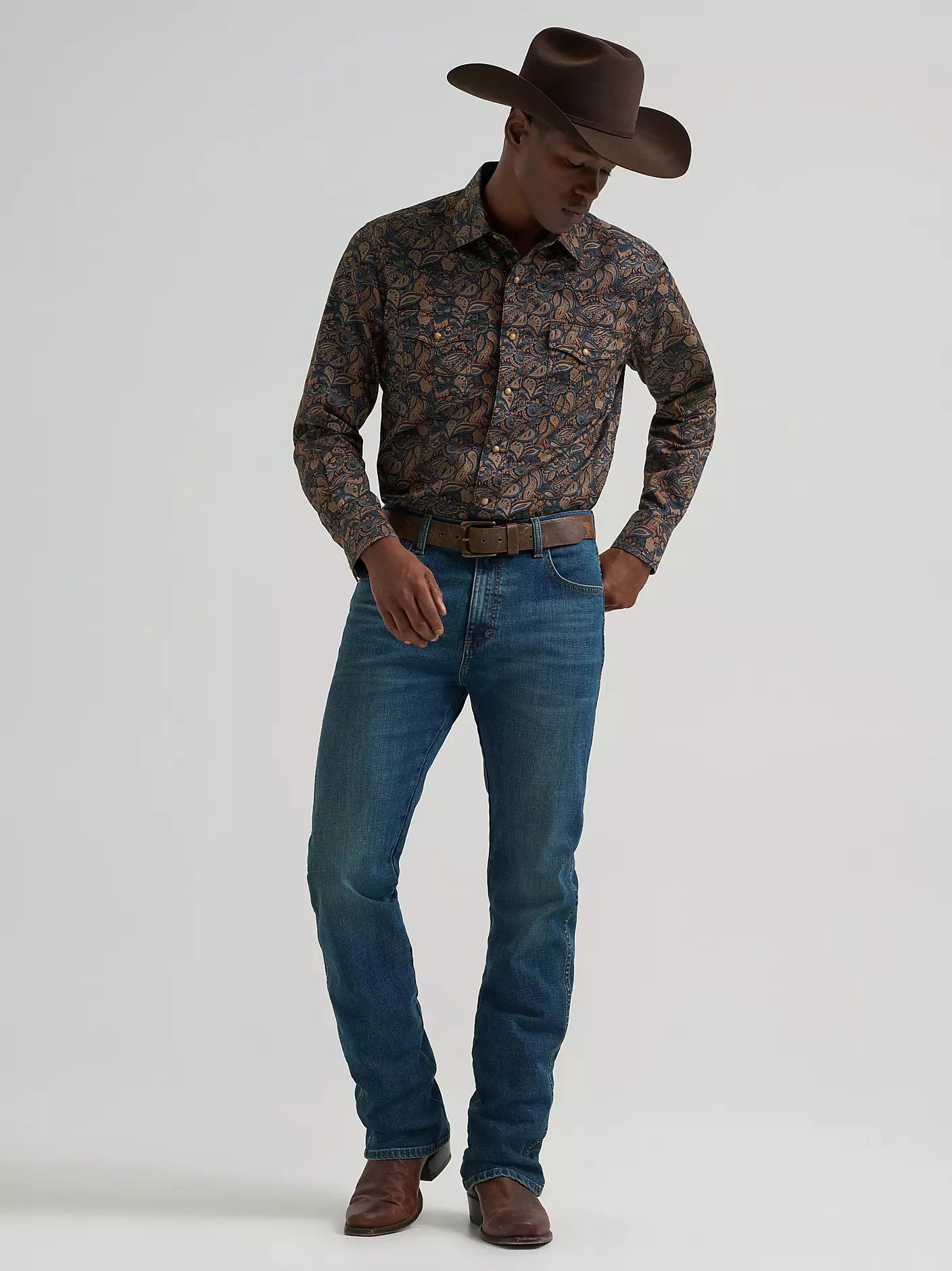 Men's Wrangler Retro Premium Long Sleeve Western Snap Printed Shirt-Royal Scroll