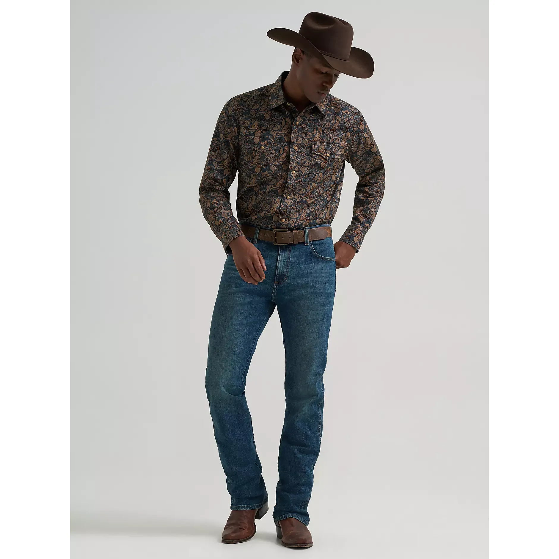 Men's Wrangler Retro Premium Long Sleeve Western Snap Printed Shirt-Royal Scroll - CWesternwear