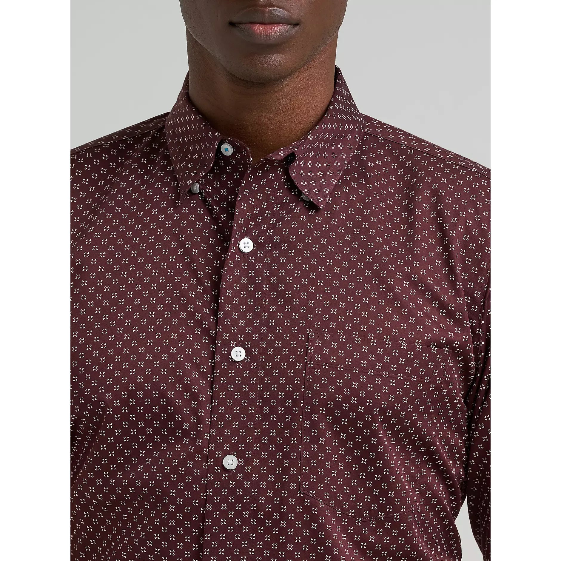 Men's Wrangler Cody Johnson One Pocket Button Down Shirt-Wine - CWesternwear