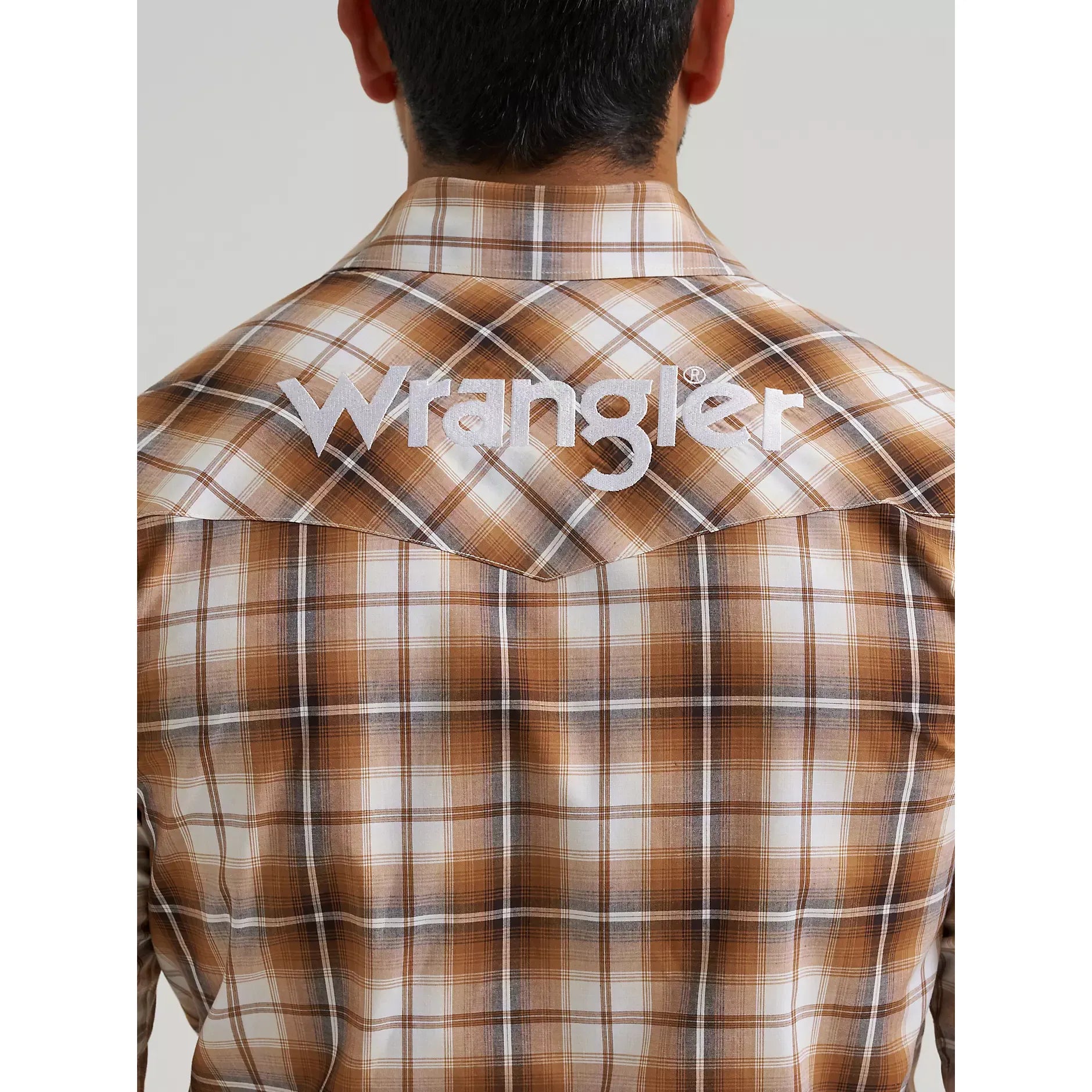 Men's Wrangler Logo Long Sleeve Western Snap Shirt-Sand