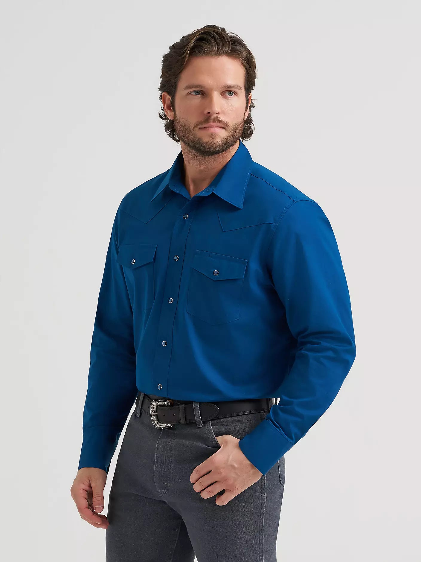 Men's Wrangler® Long Sleeve Solid Broadcloth Western Snap Shirt-Blue