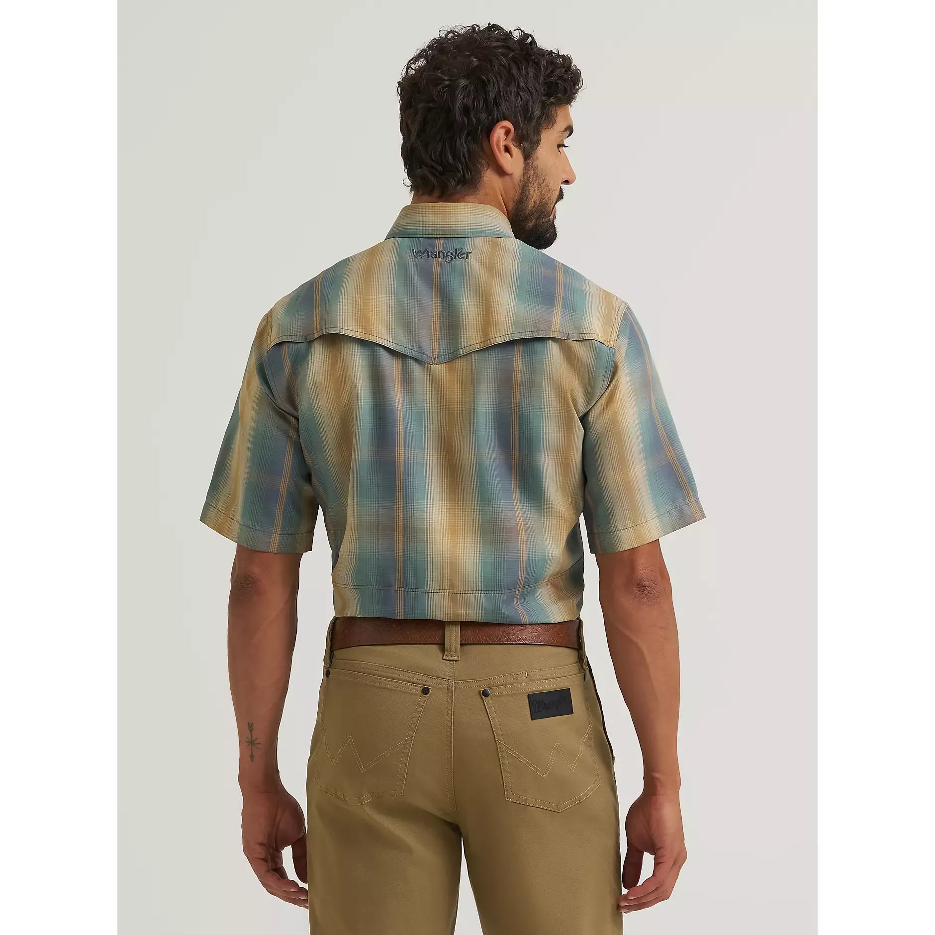 Men's Wrangler All Terrain Gear Men's Performance Plaid Shirt-Turbulence - CWesternwear