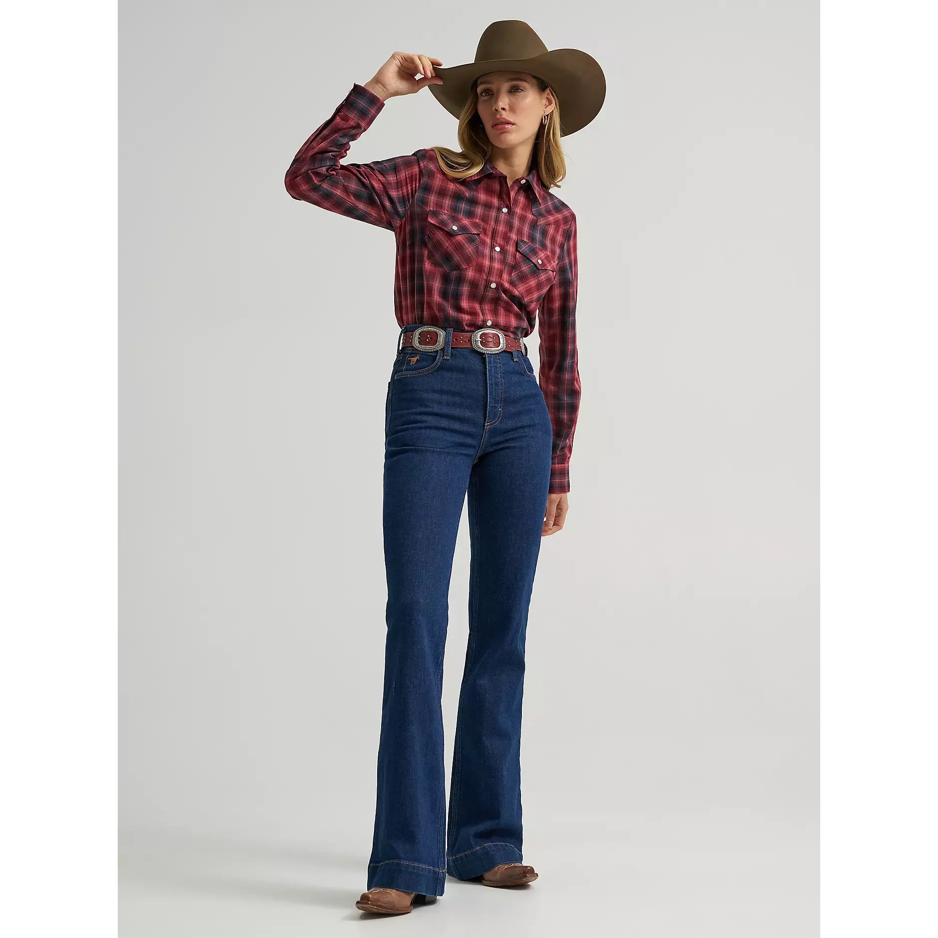 Women's Wrangler Essential Western Snap Shirt-Port