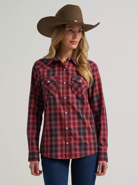 Women's Wrangler Essential Western Snap Shirt-Port