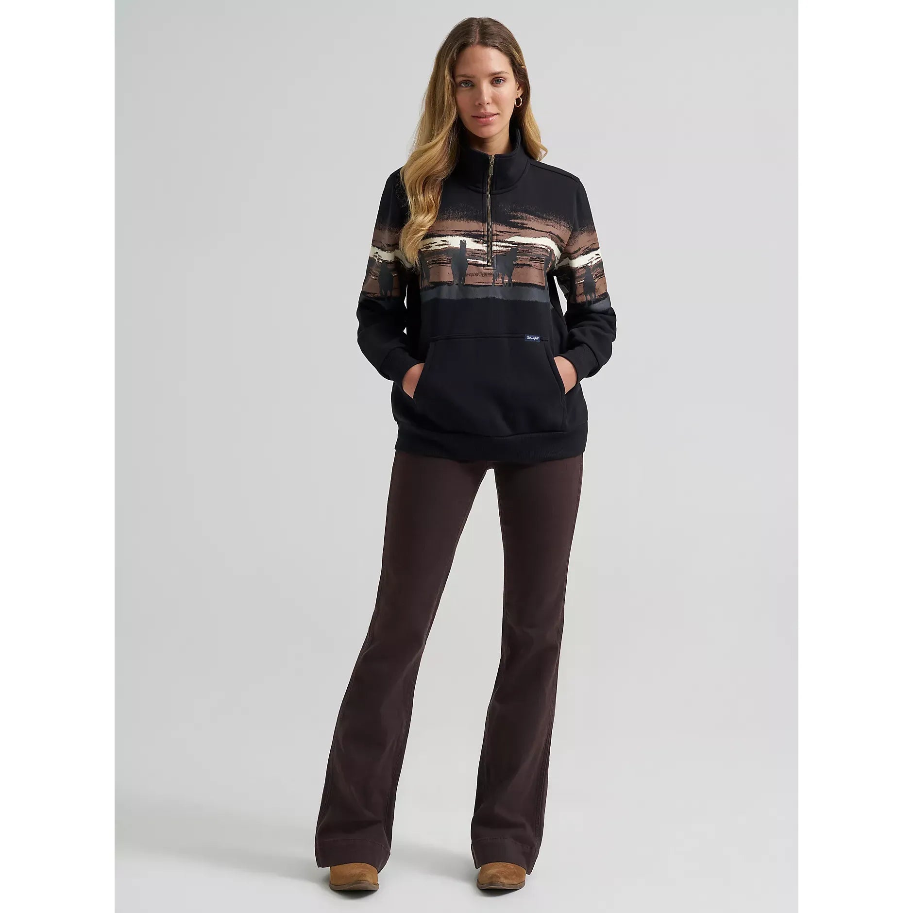 Women's Wrangler Wild West Pullover-Black - CWesternwear