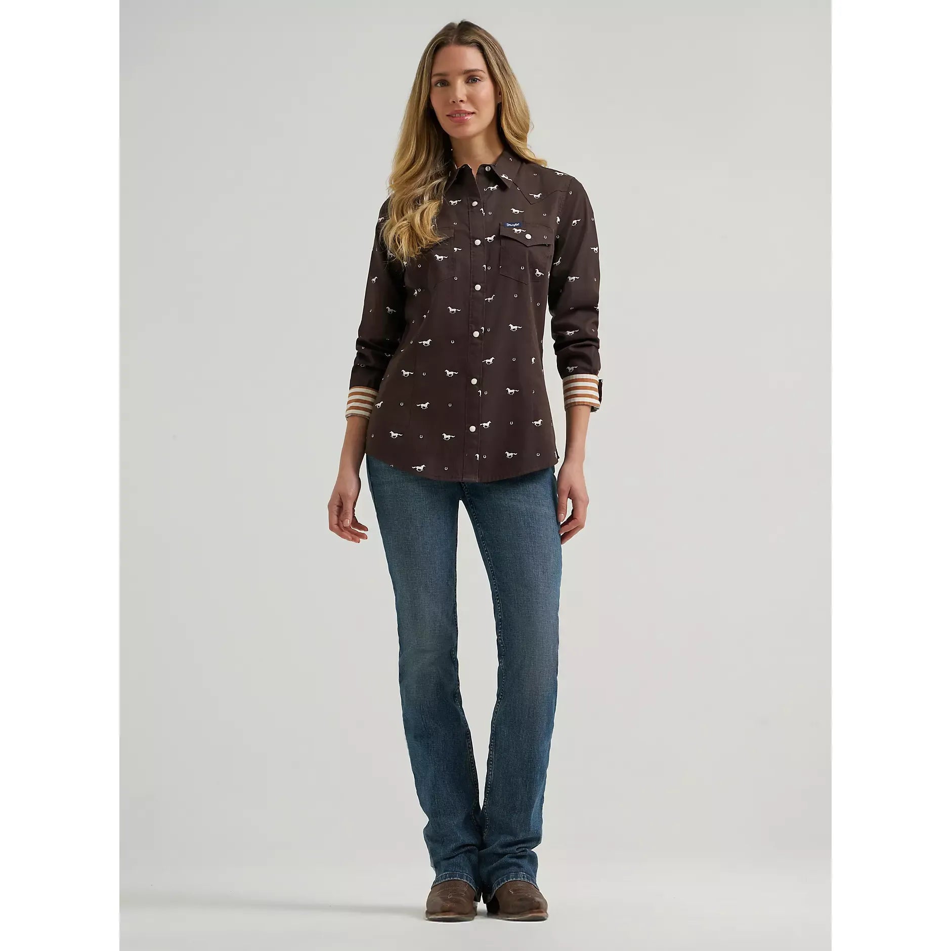 Women's Wrangler Olivia Western Slim Snap Shirt-Horses Cocoa - CWesternwear