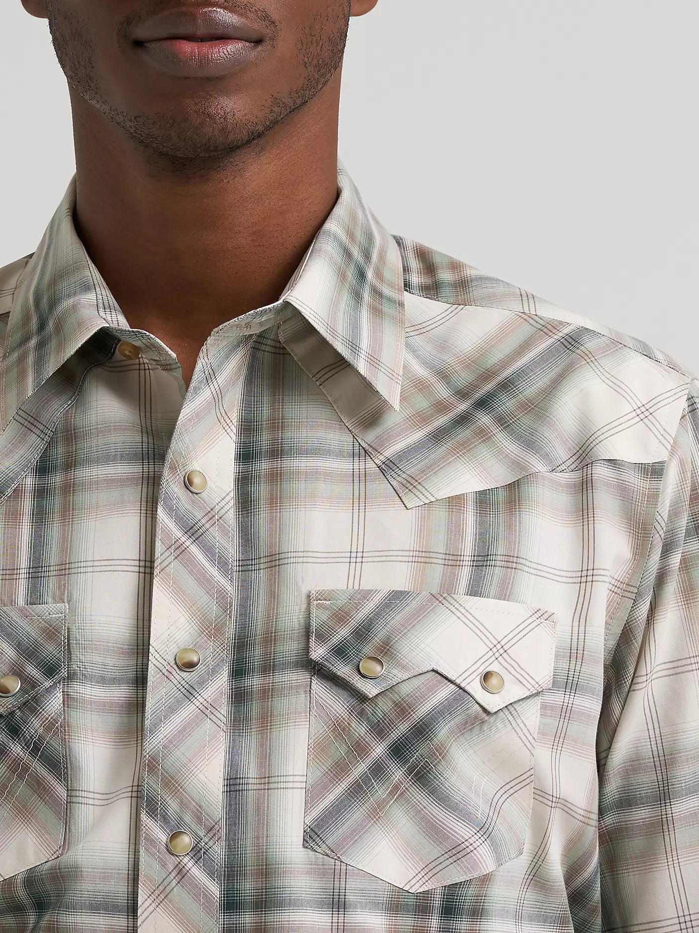 Men's Wrangler Retro® Long Sleeve Sawtooth Snap Pocket Western Shirt-Olive Toast