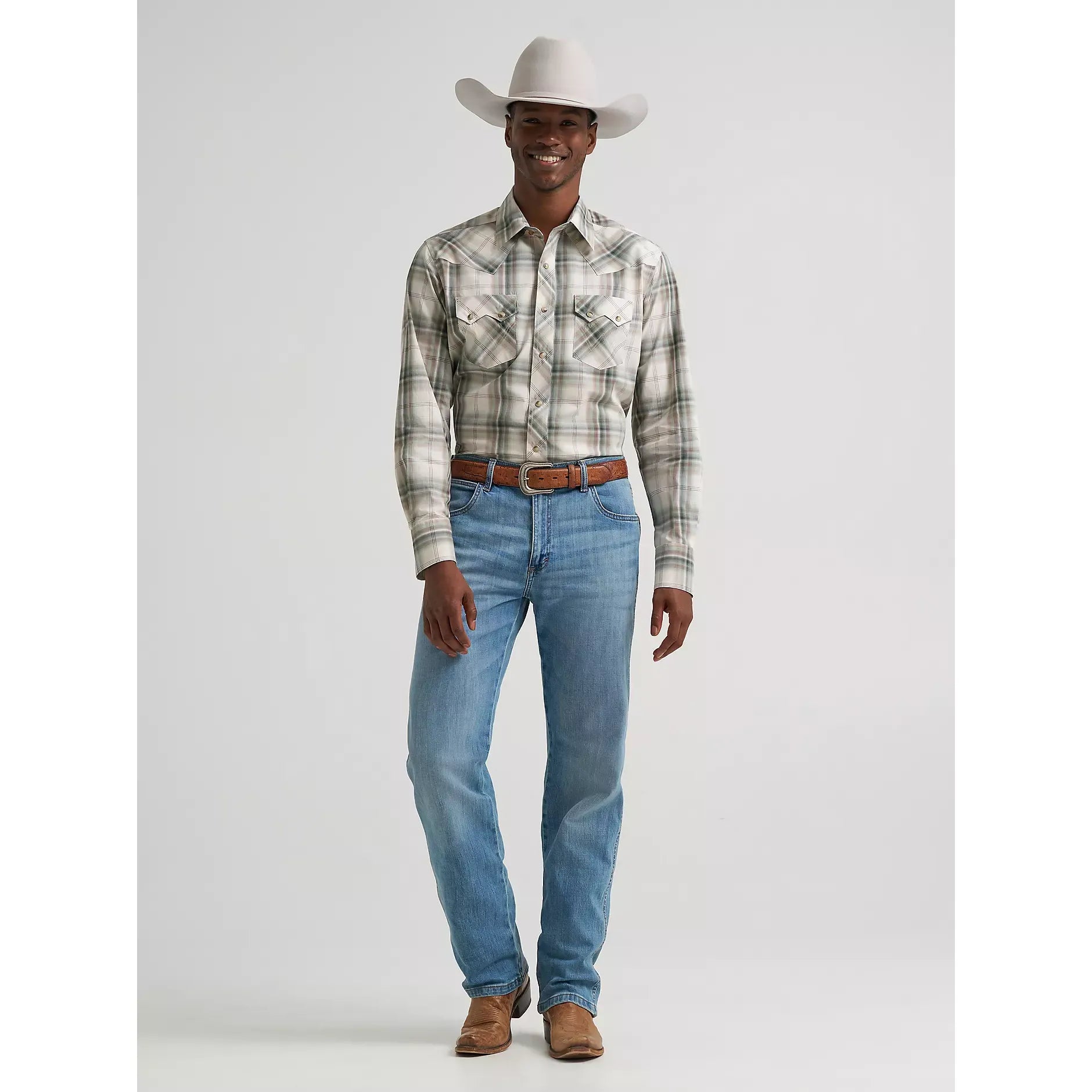 Men's Wrangler Retro® Long Sleeve Sawtooth Snap Pocket Western Shirt-Olive Toast