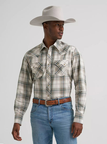 Men's Wrangler Retro® Long Sleeve Sawtooth Snap Pocket Western Shirt-Olive Toast