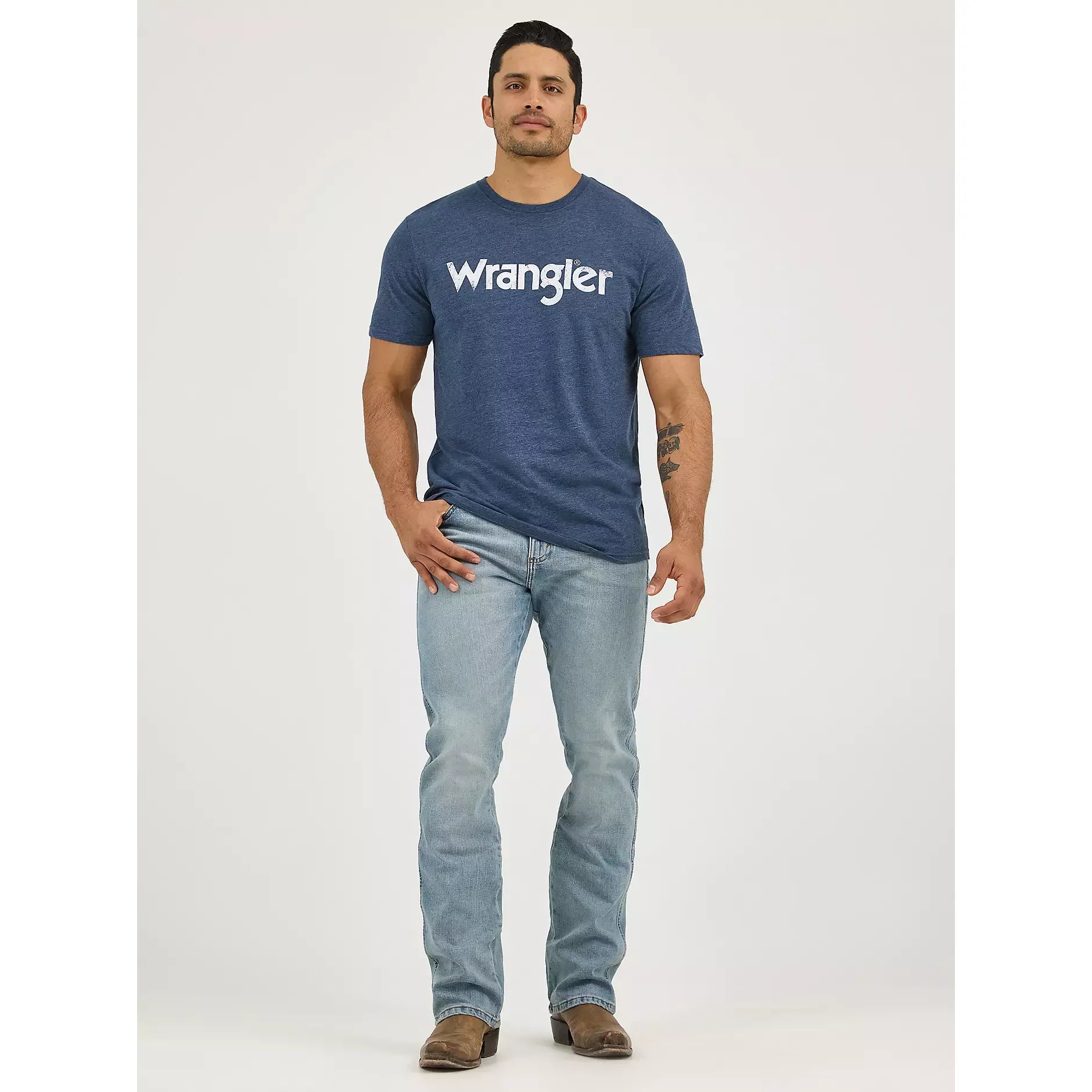 MEN'S WRANGLER RETRO® SLIM FIT STRAIGHT LEG JEAN IN BR Wash