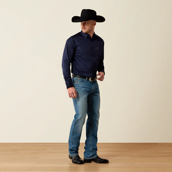 Ariat Men's Solid Twill Classic Fit Shirt-Navy