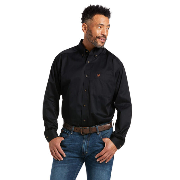 Ariat Men's Solid Twill Classic Fit Black Shirt