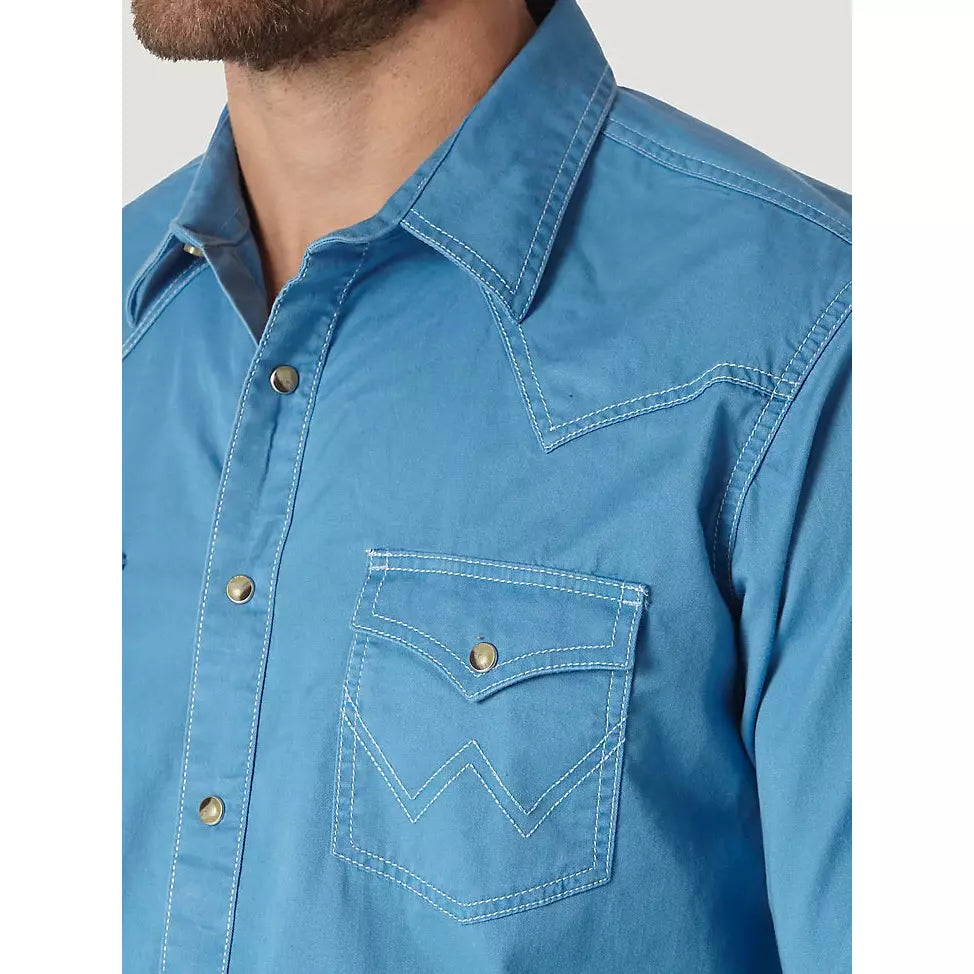 MEN'S WRANGLER® CONTRAST TRIM WESTERN TWO SNAP FLAP POCKET SHIRT IN BLUE