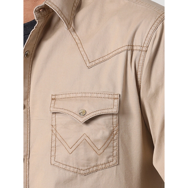 MEN'S WRANGLER® CONTRAST TRIM WESTERN TWO SNAP FLAP POCKET SHIRT IN TAN