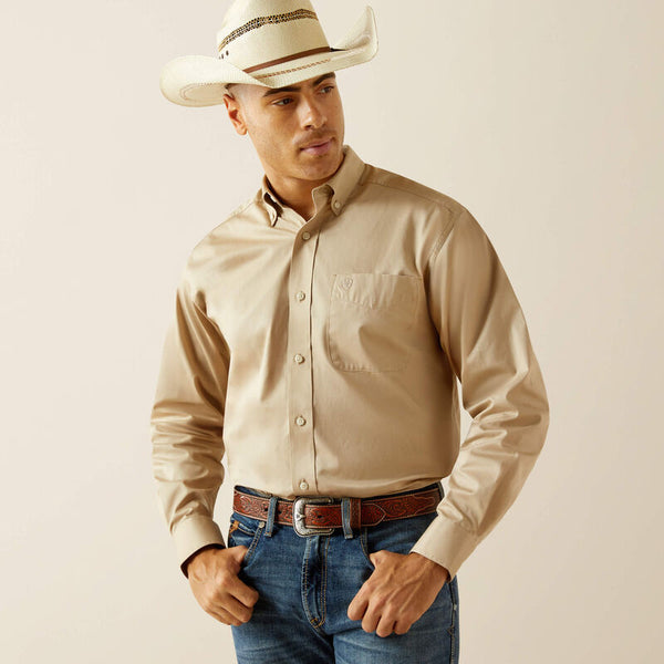 Men's Ariat Lightweight Solid Twill Classic Fit Shirt-Khaki