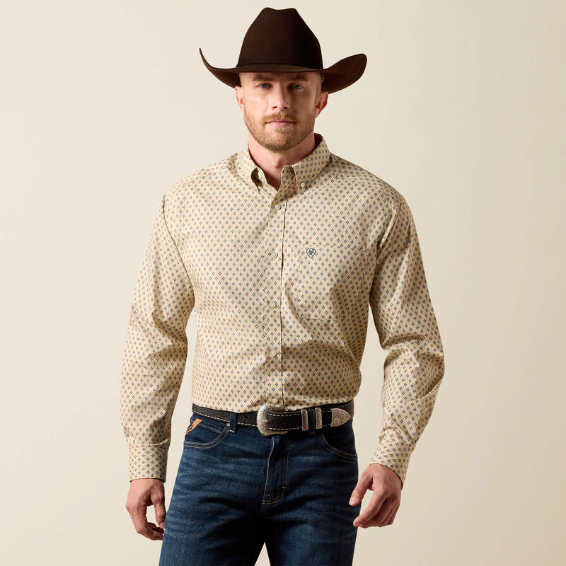 Men's Ariat Stu Classic Fit Shirt-Irish Cream Southwest Motif