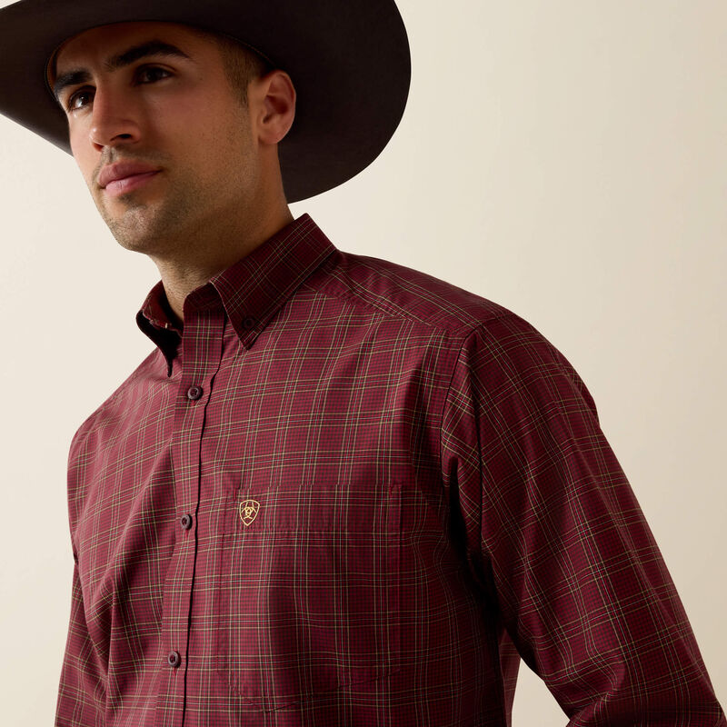 Men's Ariat Pro Series Dempsey Classic Fit Shirt-Biking Red Medium Plaid