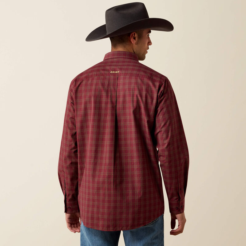 Men's Ariat Pro Series Dempsey Classic Fit Shirt-Biking Red Medium Plaid